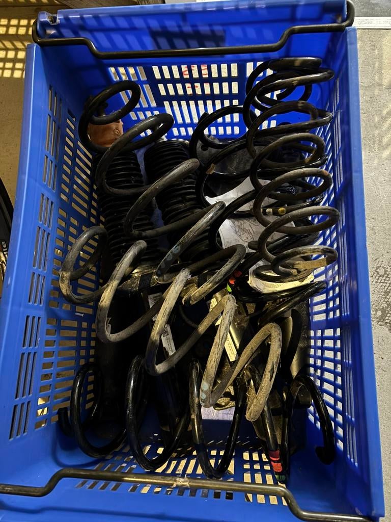 Schokdempers + Veren Volkswagen, Auto-onderdelen, Ophalen, Gebruikt, Volkswagen