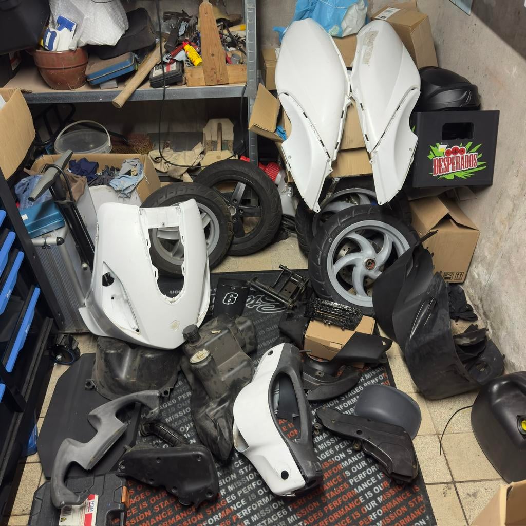 Piaggio Zip | Fly | Sprint/LX onderdelen | LEES BESCHRIJVING, Fietsen en Brommers, Ophalen of Verzenden, Zo goed als nieuw, Overige typen