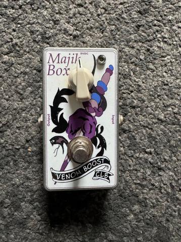 Majik Box Venom Boost CLB - Boutique Clean Boost beschikbaar voor biedingen