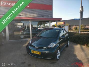 Toyota Aygo 1.0-12V Aspiration lm velgen nap airco beschikbaar voor biedingen