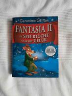 Geronimo Stilton - Fantasia II - De speurtocht naarhet geluk, Fictie algemeen, Geronimo Stilton, Ophalen of Verzenden, Zo goed als nieuw