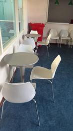 Kantine stoelen en tafels, Huis en Inrichting, Ophalen, Gebruikt, Wit, Modern