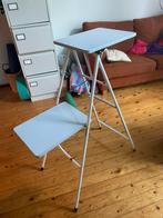 Beamer tafel / diaprojecter klaptafel / planten standaard, Audio, Tv en Foto, Diaprojectors, Ophalen, Gebruikt