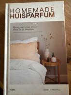 Homemade Huisparfum - Lesley Bramwell, Ophalen of Verzenden, Zo goed als nieuw, Interieur en Design