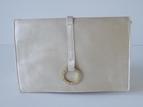 Bulgari beauty tas. Bvlgari., Sieraden, Tassen en Uiterlijk, Beautycases, Zo goed als nieuw, Softcase, Beige, Ophalen of Verzenden