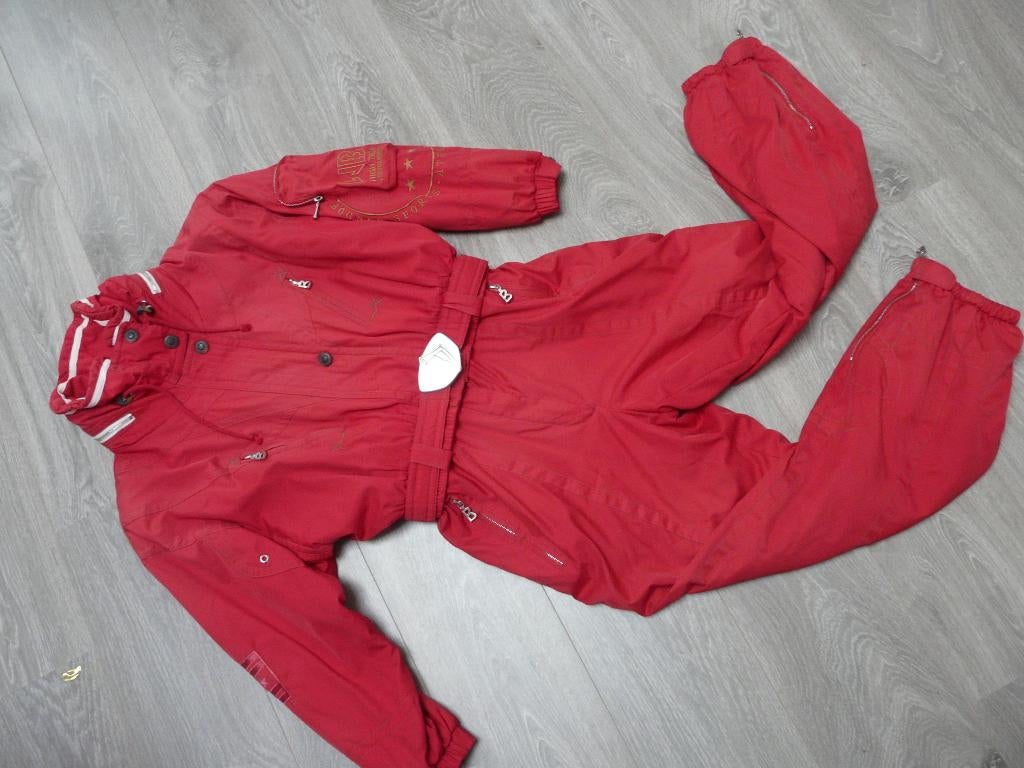 BOGNER rood retro heren skipak mt 54 (L), Kleding | Heren, Wintersportkleding, Zo goed als nieuw, Pak, Maat 52/54 (L), Ophalen of Verzenden