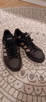 Adidas Grand court tennis schoenen/ sneakers zwart maat 40, Kleding | Dames, Schoenen, Ophalen of Verzenden, Zwart