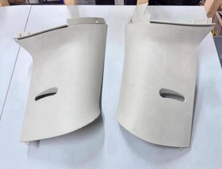 2x 2005-2013 RANGE ROVER Sport Achter gordel kap bekleding, Auto diversen, Auto-accessoires, Zo goed als nieuw, Ophalen of Verzenden