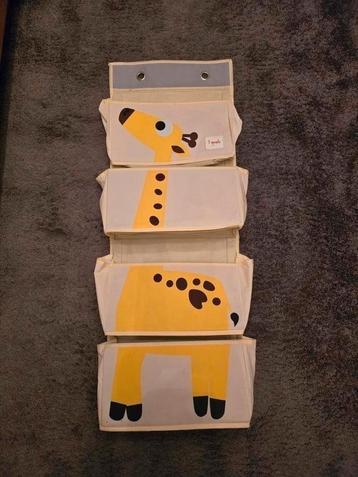 3 Sprouts Wand Organizer - Giraf beschikbaar voor biedingen