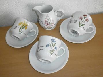 LIBELLE exclusief porcelein/porselein servies delen melkkan beschikbaar voor biedingen