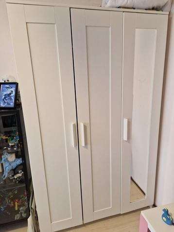 Ikea Brimnes kledingkast met 3 deuren beschikbaar voor biedingen