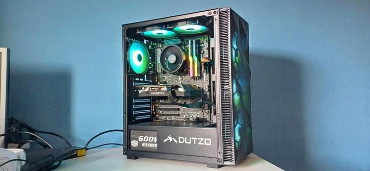 RTX 2070 Gaming PC, Computers en Software, Desktop Pc's, Zo goed als nieuw, 4 Ghz of meer, SSD, Gaming, Ophalen of Verzenden