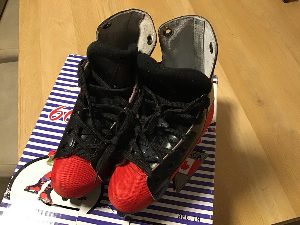 IJshockeyschaatsen Ontario - Maat 32, Ophalen of Verzenden, Zo goed als nieuw, IJshockeyschaatsen, Overige merken