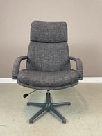 Artifort F154 swivel chair Geoffrey D. Harcourt met gasveer, Ophalen, Gebruikt, Stof