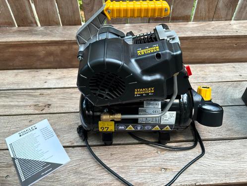 Stanley Fatmax Compressor - Nieuw - 6L - 8 Bar, Doe-het-zelf en Verbouw, Compressors, Nieuw, 6 tot 10 bar, Minder dan 25 liter