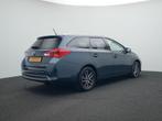Toyota Auris Touring Sports 1.8 Hybrid Lease | Glazen Panora, Auto's, Toyota, Gebruikt, Zwart, Blauw, Origineel Nederlands