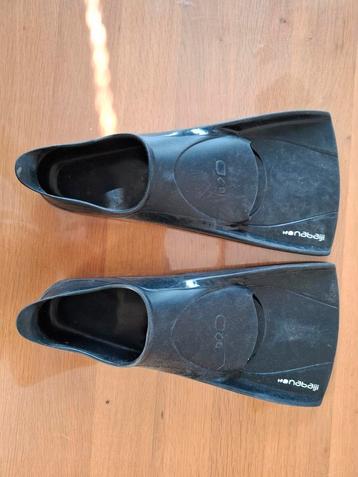 Nabaiji flippers maat 33/34 beschikbaar voor biedingen