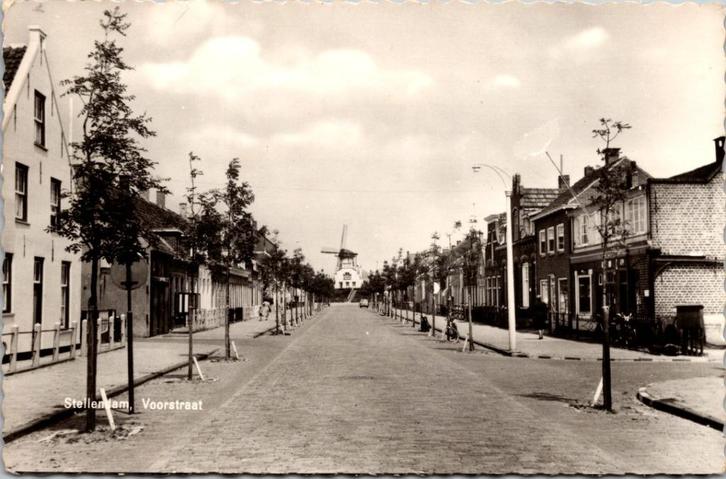 Stellendam - Voorstraat (1962), Verzamelen, Ansichtkaarten | Nederland, Gelopen, Zuid-Holland, 1960 tot 1980, Verzenden