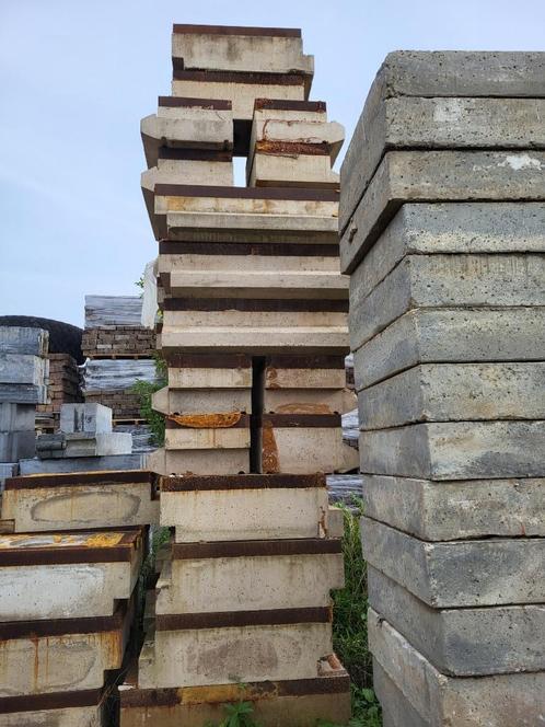 Beton blokken met gat z vorm 95x49x35cm, Tuin en Terras, Bielzen en Borders, Gebruikt, Blok, Beton, Minder dan 100 cm, Ophalen
