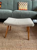 Vintage / retro voetenbankje / poef, Vintage, retro, Minder dan 50 cm, Gebruikt, Minder dan 50 cm