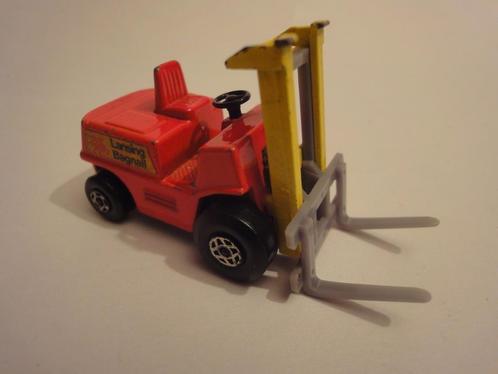 # rood/gele Fork Lift Truck #15 Matchbox Lesney, Hobby en Vrije tijd, Modelauto's | Overige schalen, Gebruikt, Overige typen, Ophalen of Verzenden