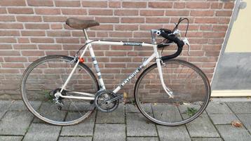 Batavus Champion Racefiets maat 56cm - Opknapper beschikbaar voor biedingen