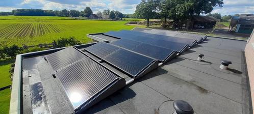 Zonnepanelen jong en goed, Doe-het-zelf en Verbouw, Zonnepanelen en Toebehoren, Zo goed als nieuw, Compleet systeem, Ophalen