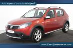 Dacia Sandero 1.6 Stepway *Trekhaak*Airco* (bj 2010), Auto's, Dacia, Stof, Gebruikt, Zwart, 4 cilinders