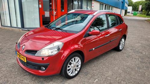 Renault Clio 1.2 TCE Estate 2009 Rood airco/leer/lm/koopje, Auto's, Renault, Bedrijf, Clio, ABS, Airbags, Airconditioning, Boordcomputer