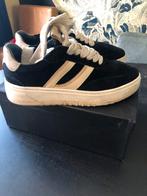 Juul en Belle sneakers maat 42, Kleding | Dames, Schoenen, Zwart, Ophalen of Verzenden, Sneakers of Gympen, Gedragen