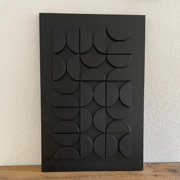 Wanddecoratie van hout met 30 halve cirkels - handmade beschikbaar voor biedingen