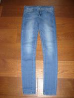 skinny spijkerbroek blauw mt 36, Ophalen of Verzenden, Zo goed als nieuw, Blauw, W28 - W29 (confectie 36)