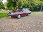 Volvo 340 1.4 GL SDN S6 1989 Rood, 945 kg, Beige, 4 cilinders, 68 pk