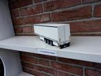 WSI   Curtain   Side   Trailer  3  axle, Hobby en Vrije tijd, Modelauto's | 1:50, Ophalen of Verzenden, Nieuw, Bus of Vrachtwagen