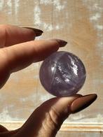 Super mooie fluoriet sphere, Verzamelen, Mineralen en Fossielen, Ophalen of Verzenden, Mineraal