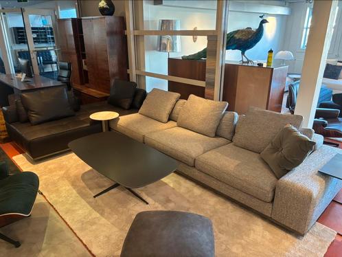 Minotti Lawrence hoekbank 224x420cm Aspen leder / stof Cat G, Huis en Inrichting, Banken | Bankstellen, Nieuw, Vierpersoons of meer