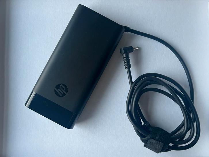 Originele HP adapter 200 Watt, Computers en Software, Laptop-opladers, Zo goed als nieuw, Ophalen