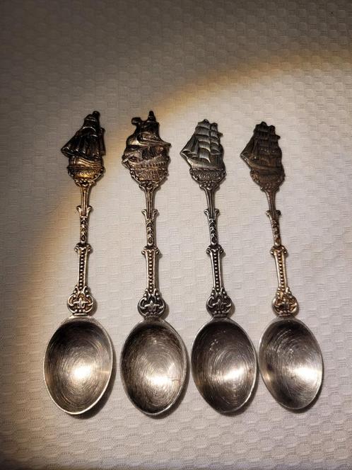 Vintage Theelepels met Scheepsmotieven - Set van 4, Antiek en Kunst, Antiek | Bestek, Ophalen of Verzenden