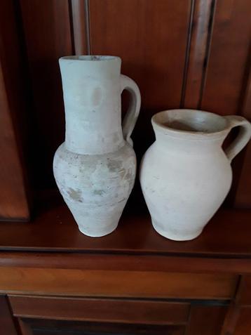  set van 2.  vintage terracotta vazen/kruiken. amfoor beschikbaar voor biedingen