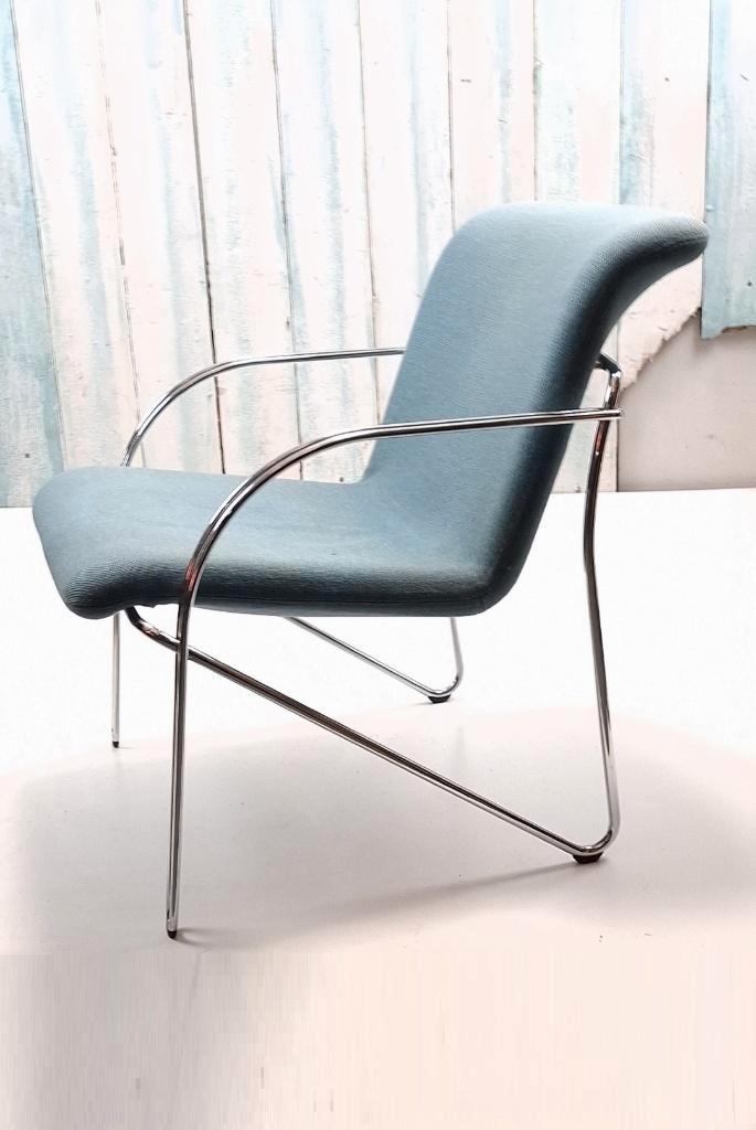 Gispen Neon fauteuil, Huis en Inrichting, Fauteuils, Gebruikt, Metaal, Stof, 50 tot 75 cm, 75 tot 100 cm, Ophalen