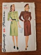 Vintage naaipatroon simplicity 1127 jurk 40s, Hobby en Vrije tijd, Kledingpatronen, Ophalen of Verzenden, Zo goed als nieuw, Vrouw