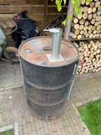 Rookton/barbeque met afsluiters, Tuin en Terras, Houtskoolbarbecues, Ophalen, Gebruikt, Met accessoires