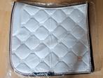 Te koop mrs ros charmer dressage saddle pad white, Dieren en Toebehoren, Paarden en Pony's | Dekens en Dekjes, Ophalen of Verzenden