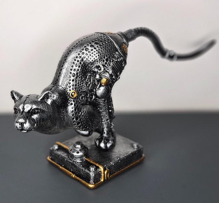 Beeldje, Steampunk "Cheetah" H.17cm, Verzamelen, Beelden en Beeldjes, Nieuw, Dier, Ophalen of Verzenden