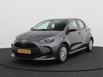 Toyota Yaris 1.5 Hybrid Active/ automaat/ lage km!, Gebruikt, 450 kg, 48 €/maand, 3 cilinders