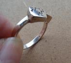 zilveren design ring [408], Verzenden, Zo goed als nieuw, 17 tot 18, Dame