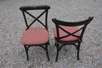 Twee oersterke Franse caféstoelen, Ophalen