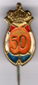 Wilhelmina 50 koper Regeringsjubileum speldje ( K_047 ), Verzamelen, Speldjes, Pins en Buttons, Verzenden, Nieuw, Stad of Land