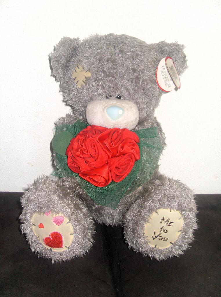 Me To You Beer Knuffel Red Roses, Verzamelen, Ophalen of Verzenden, Zo goed als nieuw, Stoffen beer, Me To You