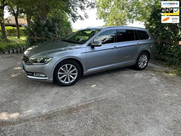 Volkswagen Passat Variant 2.0 TDI Elegance Business R beschikbaar voor biedingen